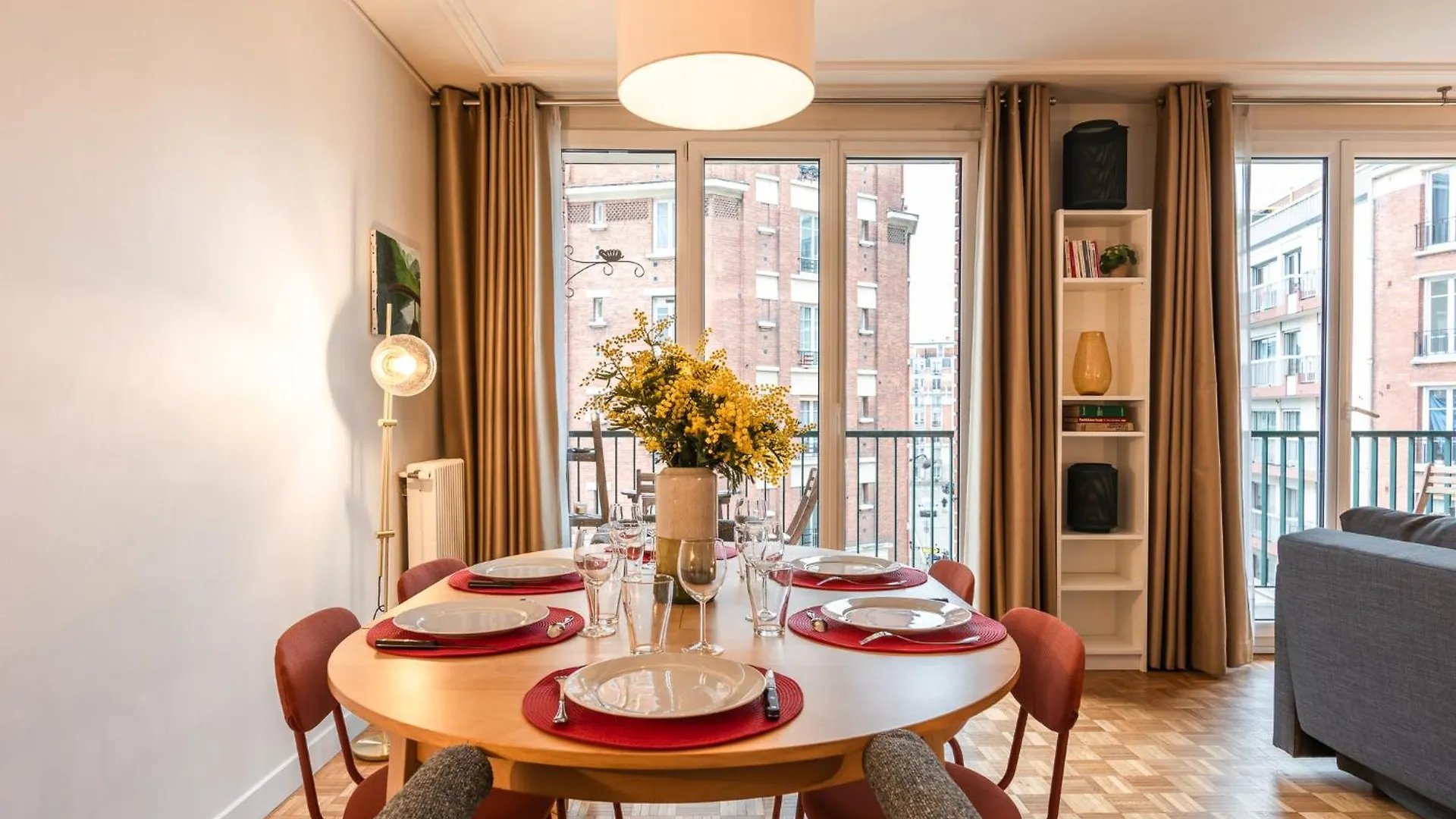 Apartment Ferienwohnung Luxury Flat For 6 People With Balcony - Near Metro Paris Frankreich