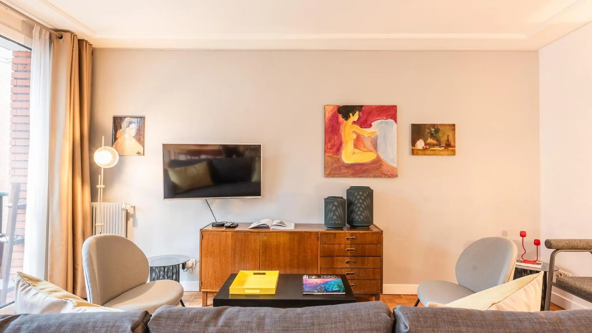 Apartment Ferienwohnung Luxury Flat For 6 People With Balcony - Near Metro Paris