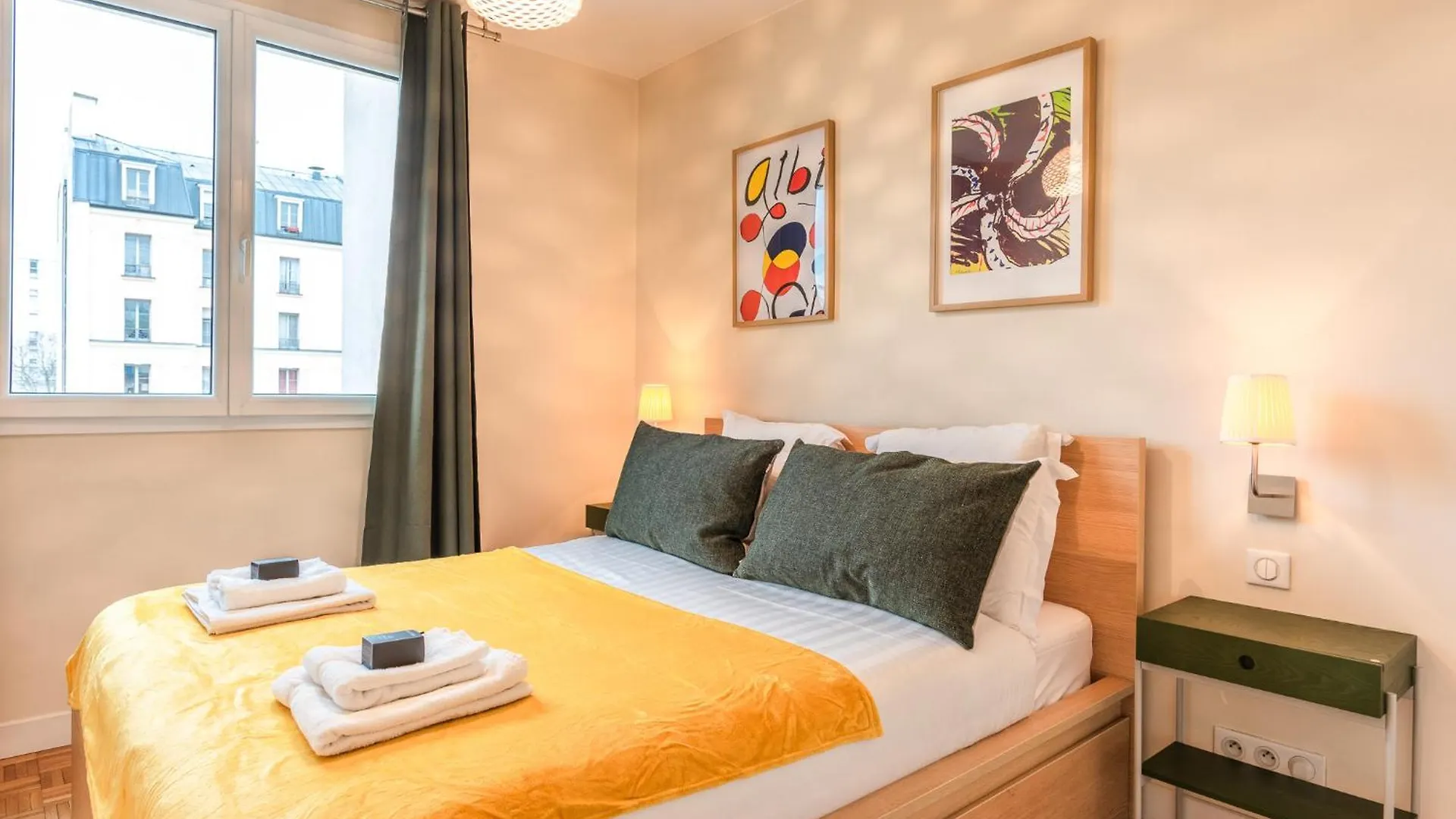 Luxury Flat For 6 People With Balcony - Near Metro Apartment Paris