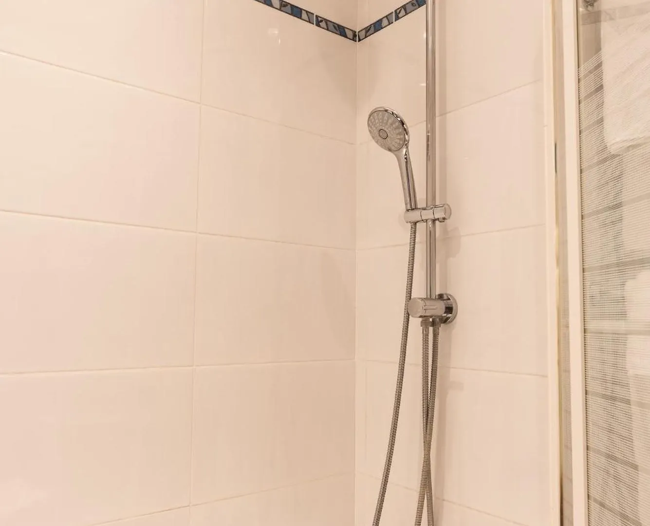 شقة Luxury Flat For 6 People With Balcony - Near Metro باريس